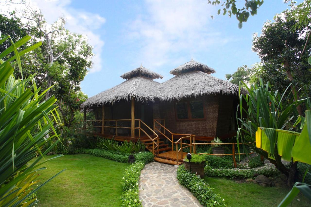 Donatela Resort And Sanctuary Panglao Exterior photo