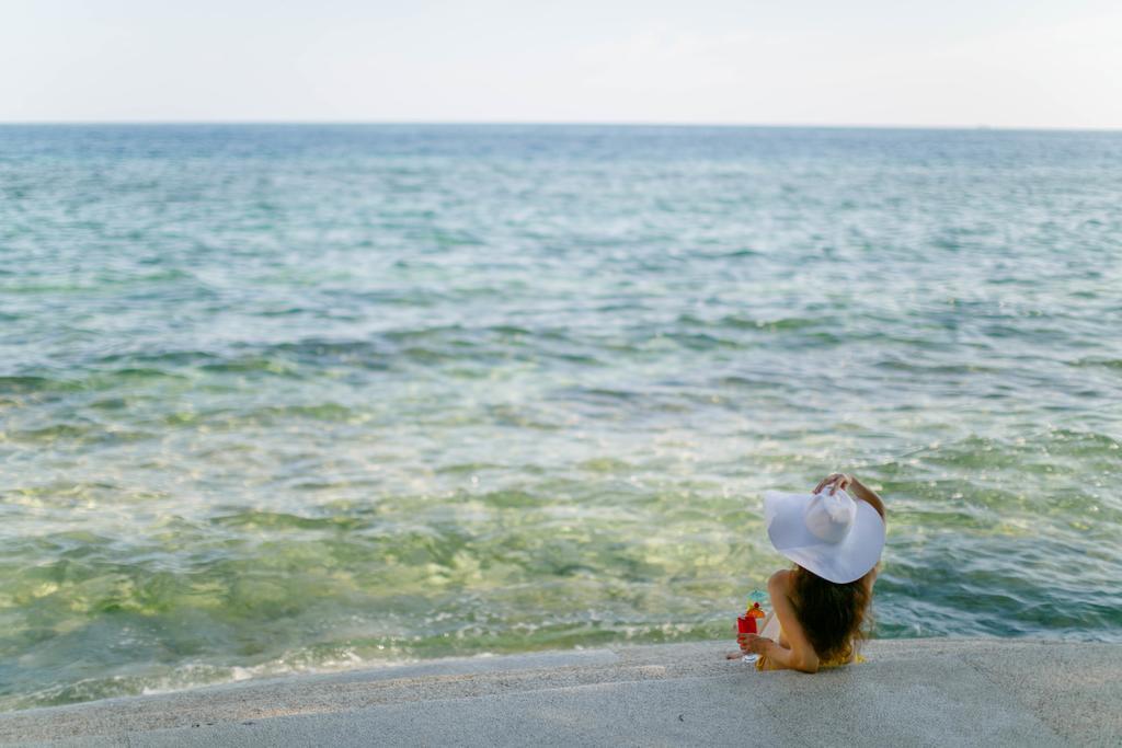 Donatela Resort And Sanctuary Panglao Exterior photo